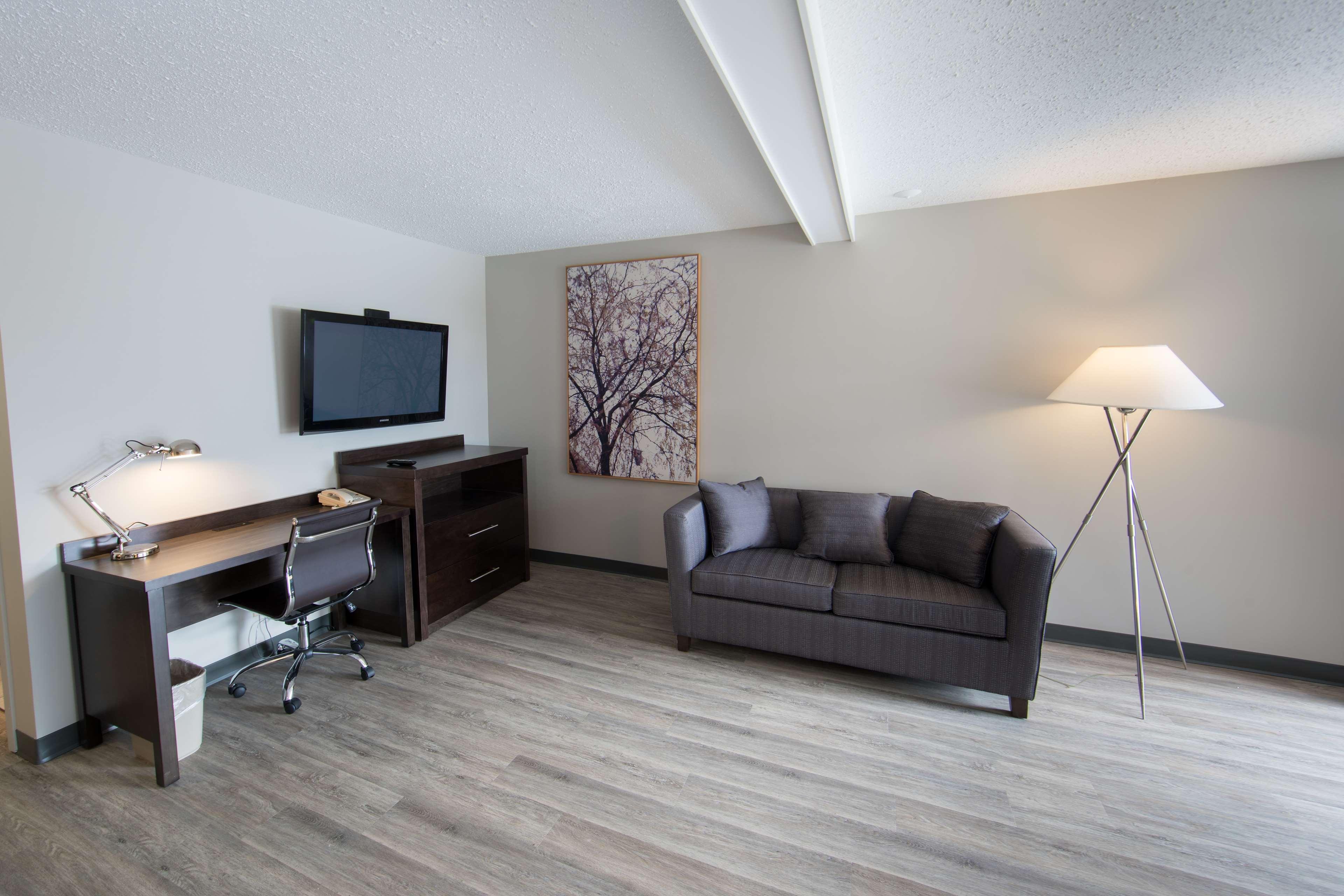 Best Western Plus Omaha Airport Inn Carter Lake Eksteriør billede