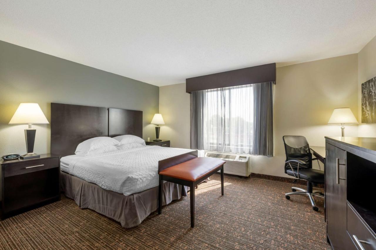 Best Western Plus Omaha Airport Inn Carter Lake Eksteriør billede