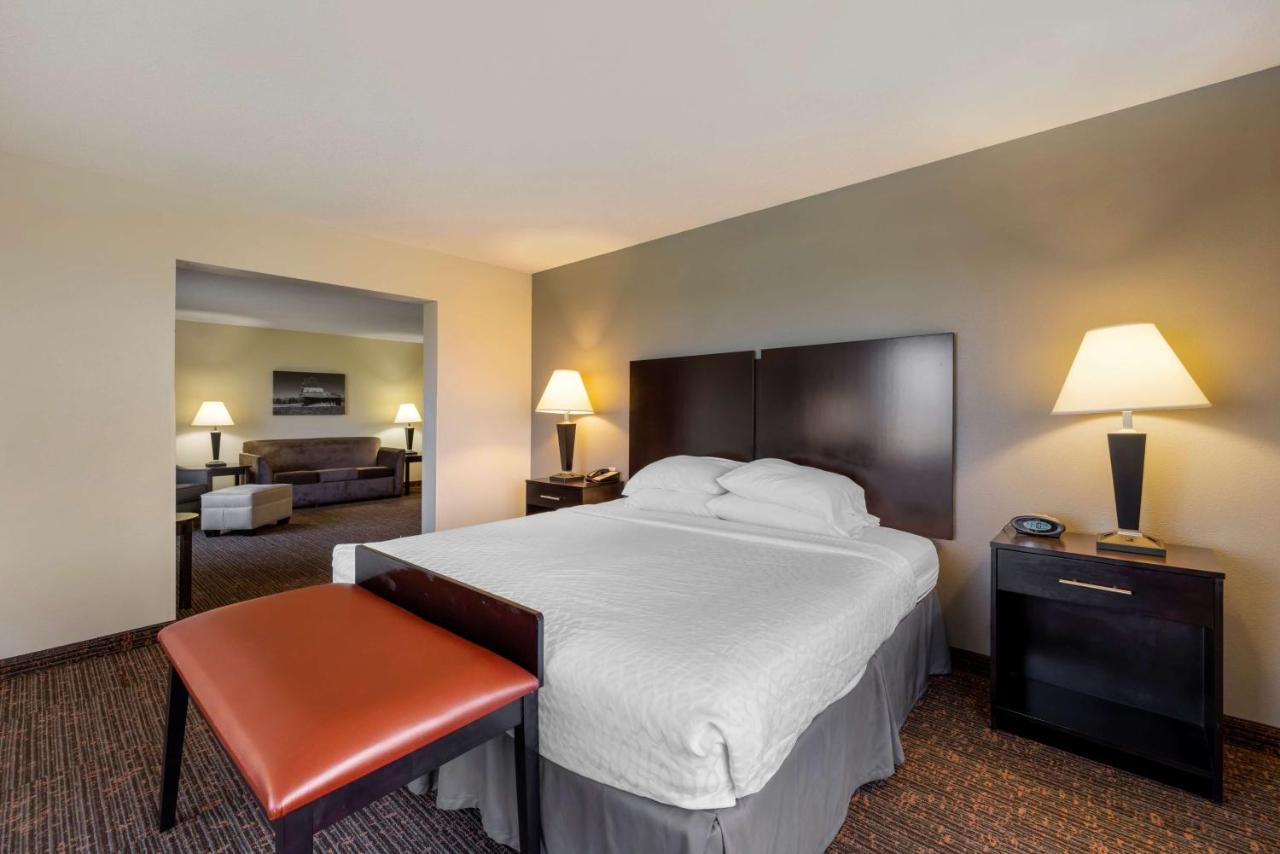 Best Western Plus Omaha Airport Inn Carter Lake Eksteriør billede